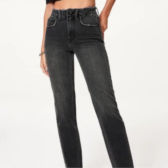 Good American Jeans - Picture 2 of 3